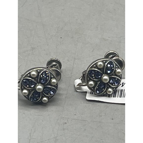 Mariana dangle drop earrings handmade crystal white silver tone floral READ NEW - Picture 2 of 5